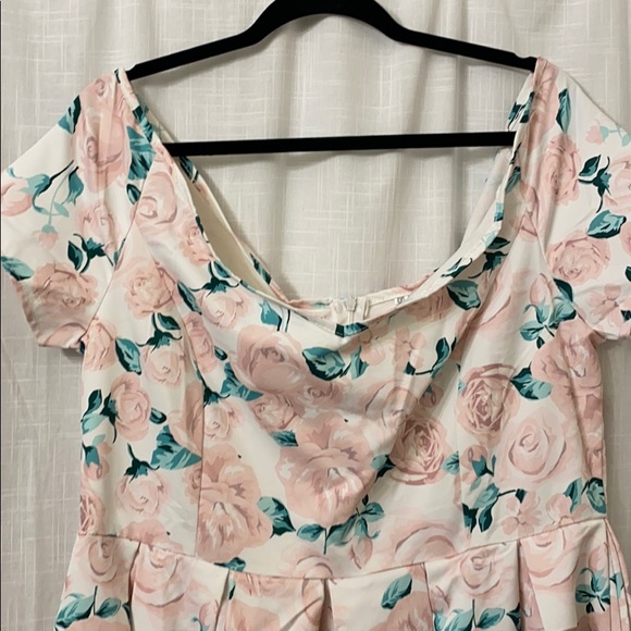 Pink Roses Satin Dress - Picture 2 of 5